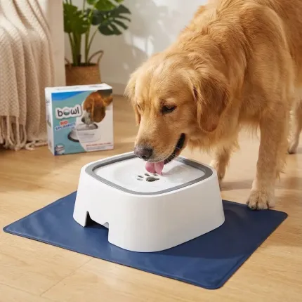 Bol Smartix Anti-Stropire pentru Animale - 1,5 L, Sistem Suspensie și Antialunecare, Stabil și Ușor de Curățat: Hidratare Impecabilă și Curățenie Desăvârșită pentru Câini și Pisici